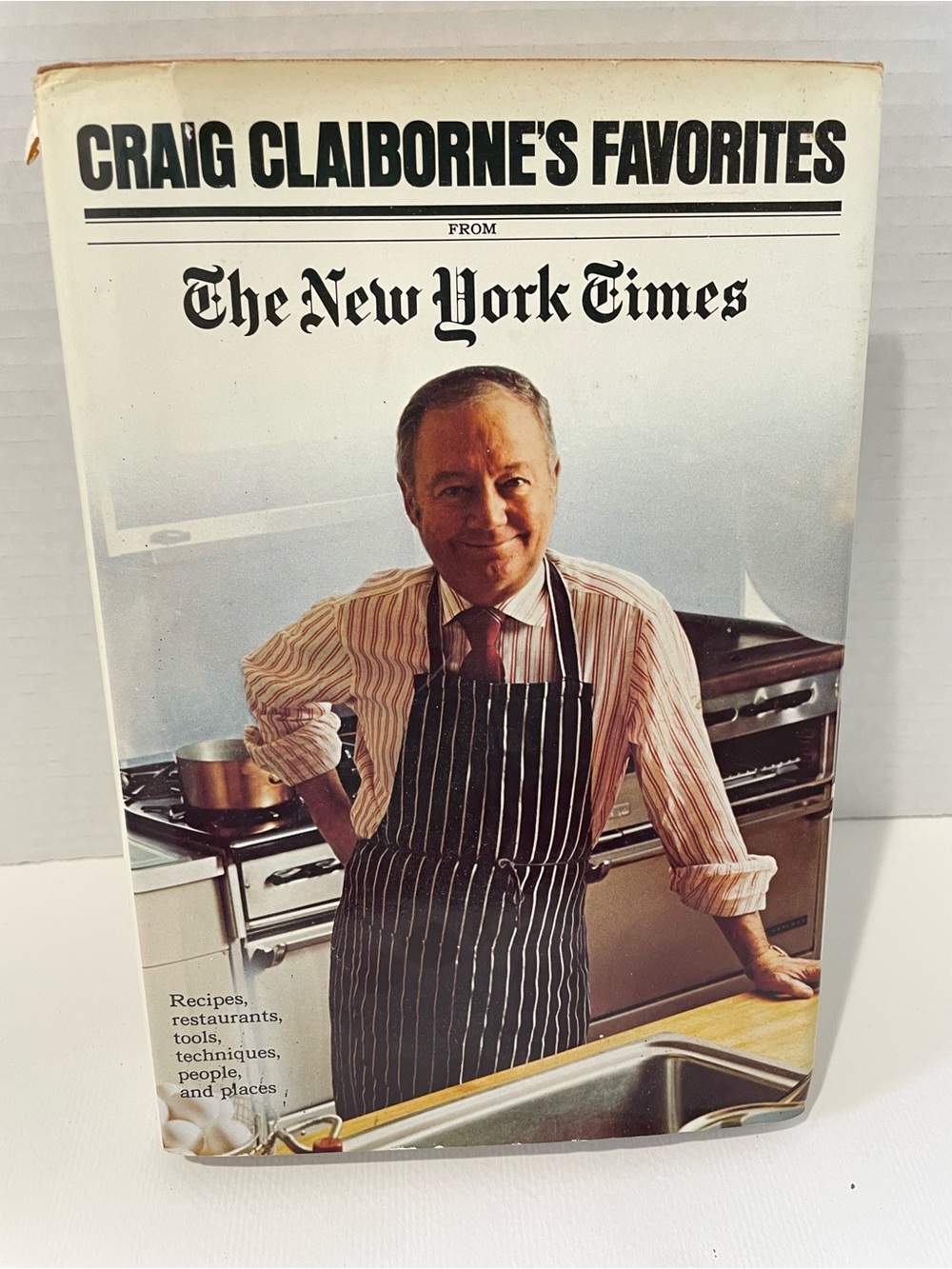 1975 Craig Claiborne’s Favorites Cookbook The New York Times HC DJ Vintage